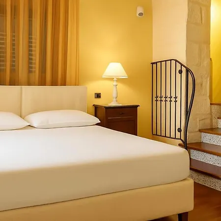 Torre Indipendente Con Terrazza