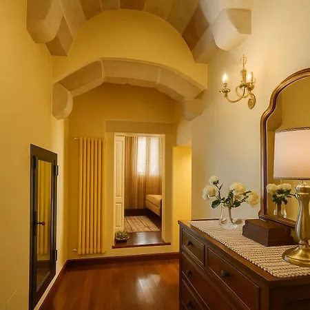 Torre Indipendente Con Terrazza Chalet Lecce