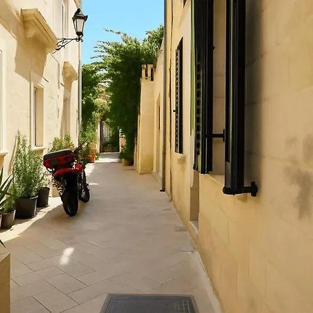 Σαλέ Torre Indipendente Con Terrazza *